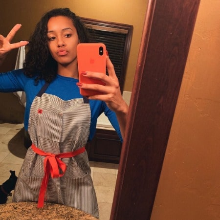 Frankie Shebby has become a home decorator, who designs wreaths for home décor. How much is Frankie's salary & net worth as of 2021?